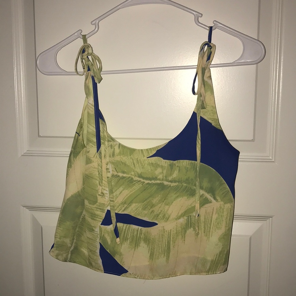 palm leaf top WORN ONCE